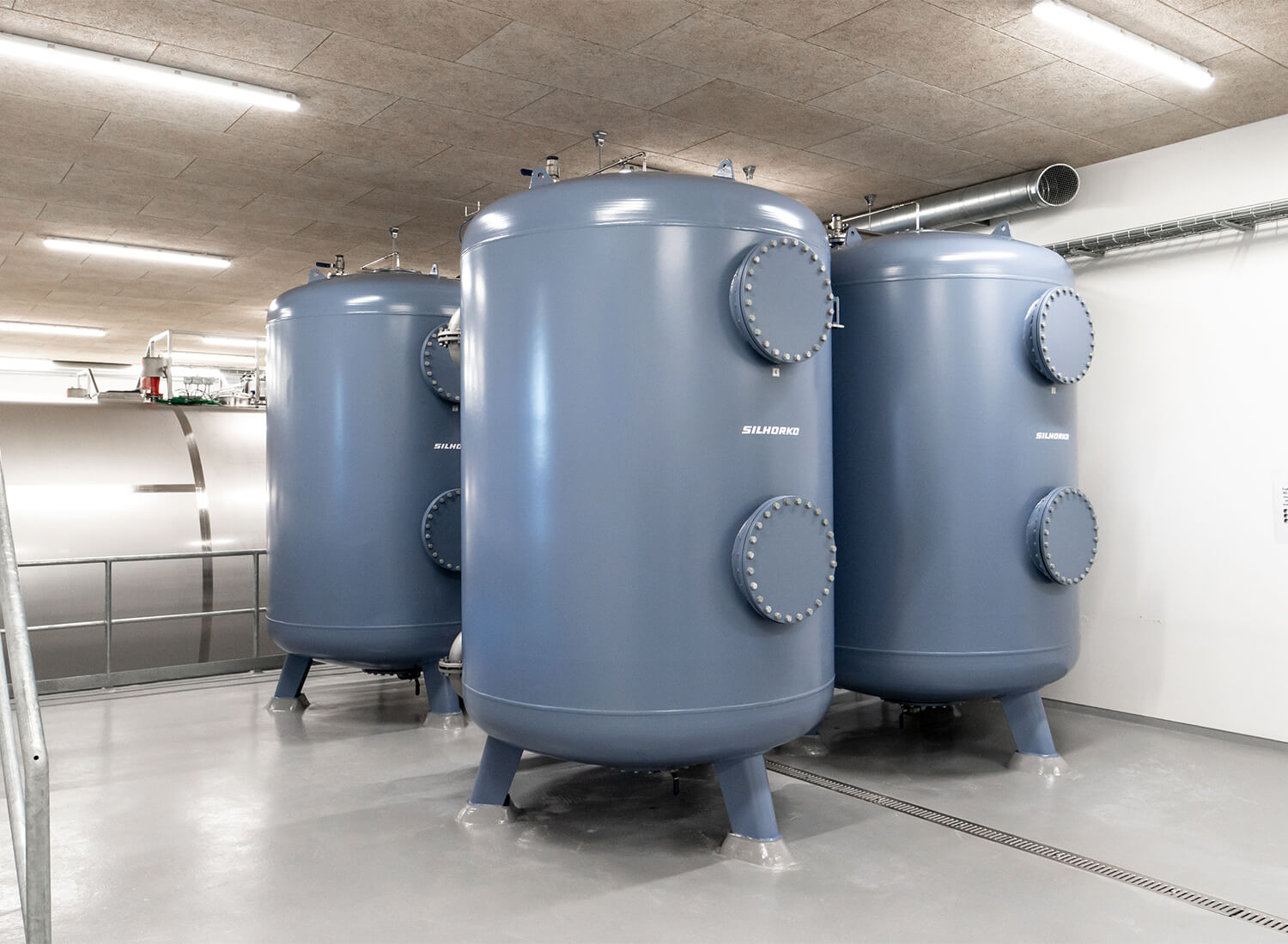 SILHORKO pressure-filter vessels in the Jelling waterworks installation.